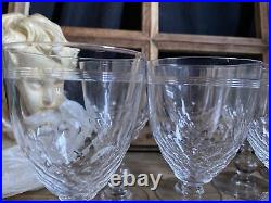 Série de 8 verres à eau en cristal de Baccarat Modèle Richelieu