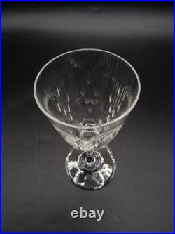 Série quatre verres à vin rouge cristal soufflé taillé Baccarat modèle Molière