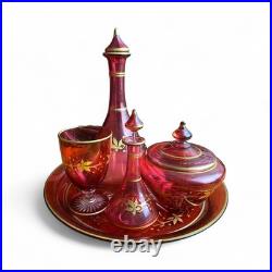 Service De Nuit En Cristal De Baccarat Rouge Et Doré A L Or Fin. 5 Péces