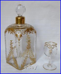 Service à liqueur en CRISTAL DE BACCARAT DORE à l'or fin, fin XIXe siècle