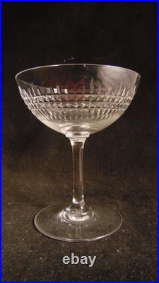 Service de 6 coupes a champagne en cristal de Baccarat Modèle Nancy