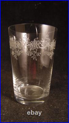 Service de 6 gobelets en cristal de Baccarat modèle Sévigné H9 cm