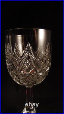 Service de 6 verres a eau en cristal de Baccarat modèle Colbert