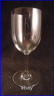Service de 6 verres a eau en cristal de Baccarat modèle Perfection