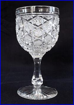 Service de 6 verres à liqueur en cristal de Baccarat, modèle Lorient 9,3cm Service de 6 verres à liqueur en cristal de Baccarat, modèle Lorient 9,3cm