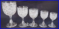 Service de 6 verres à liqueur en cristal de Baccarat, modèle Lorient 9,3cm