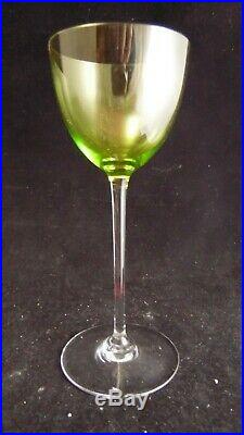 Service de 6 verres à vin Roemers en cristal de Baccarat modèle Perfection vert