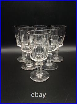 Service de six verres à vin rouge en cristal taillé de Baccarat modèle Mirabeau