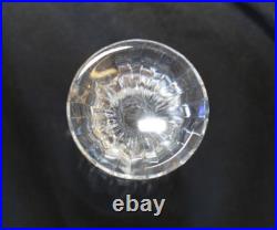 Service de verres à pied en cristal Baccarat modèle Assas 37 Pièces