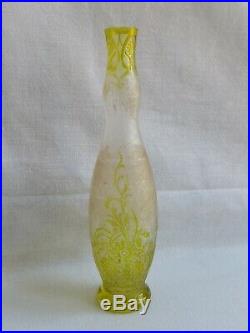 +++ Soliflore verre givré Baccarat Daum vert anis c. 1900 single flower vase +++