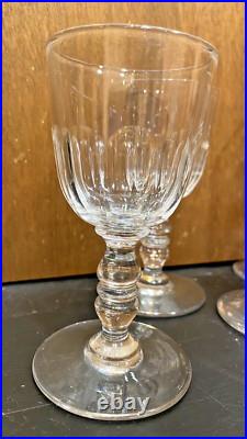 Sublime Lot De 8 Verres à apéritif Cristal Baccarat Modèle Clermont Côtes Plate Sublime Lot De 8 Verres à apéritif Cristal Baccarat Modèle Clermont Côtes Plate