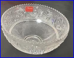 Superbe Bol / coupelle arabesque en cristal de Baccarat French crystal bowl cup