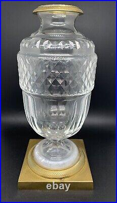Superbe Vase Baccarat