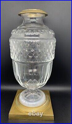 Superbe Vase Baccarat
