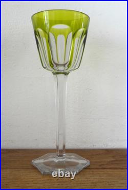 Superbe Verre à Vin du Rhin Cristal Baccarat Harcourt Vert Anis Ouraline Roemer