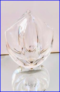 Vase En Cristal De Baccarat De L'artiste R Rigot