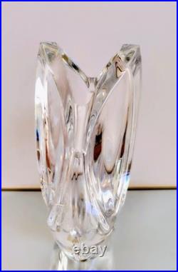 Vase En Cristal De Baccarat De L'artiste R Rigot