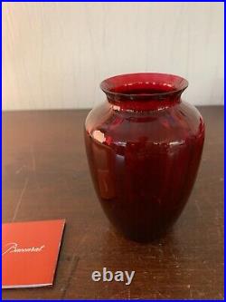 Vase amphore rouge en cristal de Baccarat