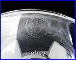 Vase en cristal de Baccarat modèle Michelangelo Michel-Ange signé Art Déco Vase en cristal de Baccarat modèle Michelangelo Michel-Ange signé Art Déco