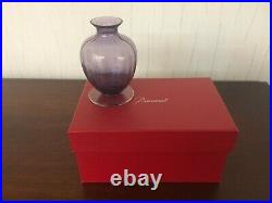 Vase mini violet en cristal de Baccarat
