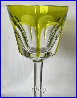 Verre A Pied En Cristal De Baccarat Couleur Anis Modele Harcourt 1841 Signe
