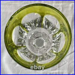Verre A Pied En Cristal De Baccarat Couleur Anis Modele Harcourt 1841 Signe