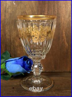 Verre à Vin Ancien en Cristal Moulé de Baccarat Doré Charles X 19ème