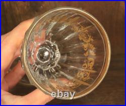 Verre à Vin Ancien en Cristal Moulé de Baccarat Doré Charles X 19ème Verre à Vin Ancien en Cristal Moulé de Baccarat Doré Charles X 19ème