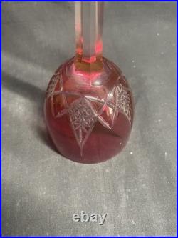 Verre à vin Roemer en cristal de Baccarat modèle Epron rouge
