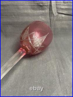 Verre à vin Roemer en cristal de Baccarat modèle Epron rouge
