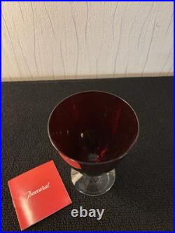 Verre à vin Véga bas couleur rouge en cristal de Baccarat