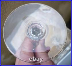 Verre cristal de baccarat Modèle Roemer Genova Vert estampillé