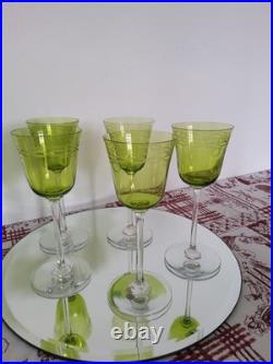 Verres De Couleurs En Cristal De Baccarat