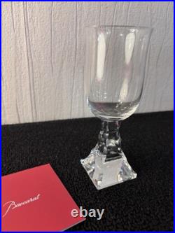 Verres à vin blanc modèle Maladetta en cristal de Baccarat