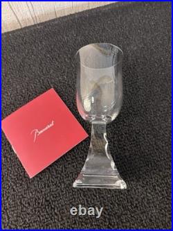 Verres à vin blanc modèle Maladetta en cristal de Baccarat