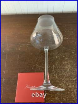Verres à vin modèle Château en cristal de Baccarat h 20 cm Verres à vin modèle Château en cristal de Baccarat h 20 cm