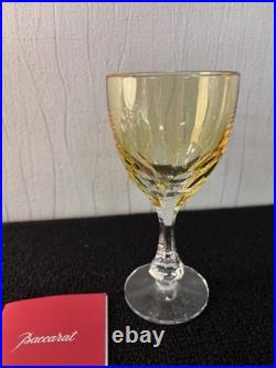 Verres à vin modèle Monaco'bicolore' en cristal de Baccarat