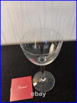 Verres à vin style Perfection clair cristal de Baccarat